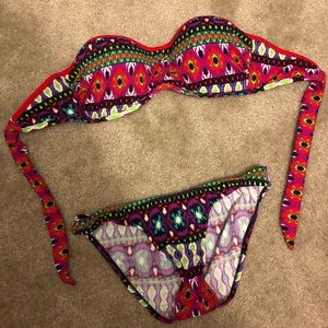 Strapless bikini bathing suit